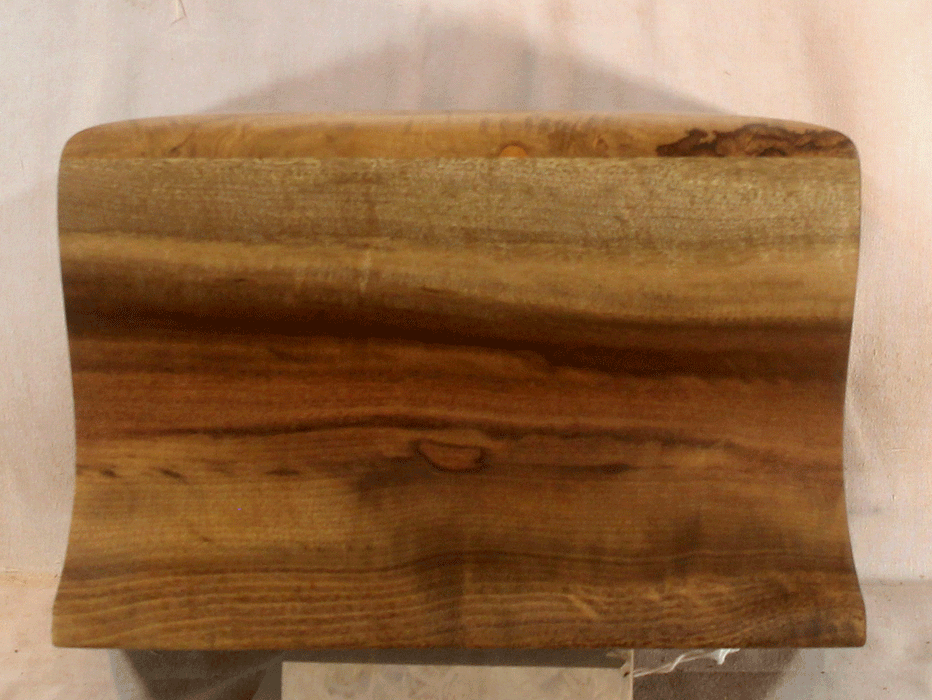 Handmade Myrtle Urn With Curved Sides (AA77)