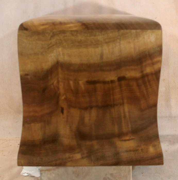 Handmade Myrtle Urn With Curved Sides (AA77)