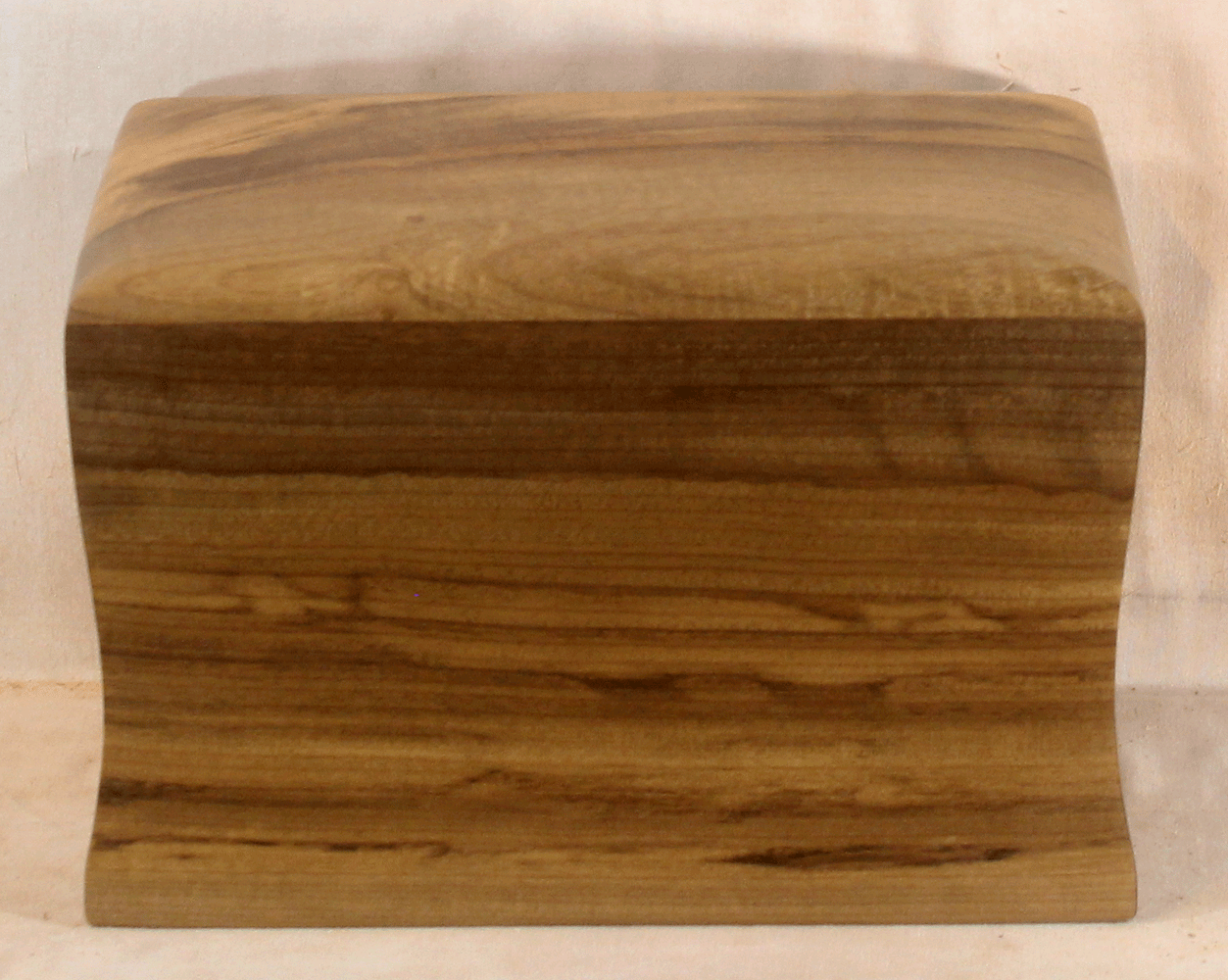 Handmade Myrtle Urn 