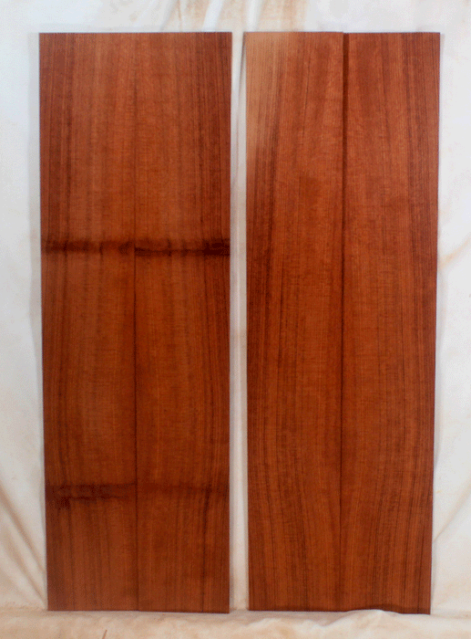 Dulcimer redwood soundboard