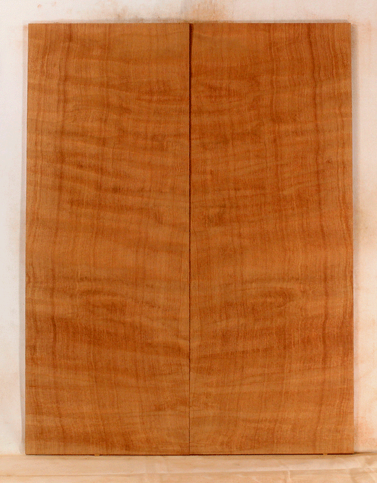 Redwood Acoustic Guitar Soundboard Dreadnought Size, Eco-Friendly Salvaged Old Growth from the 1890’s and 1900’s, Excellent Color and Contrast, Beautiful Figure, Warm and Bright Tones (KQ53)
