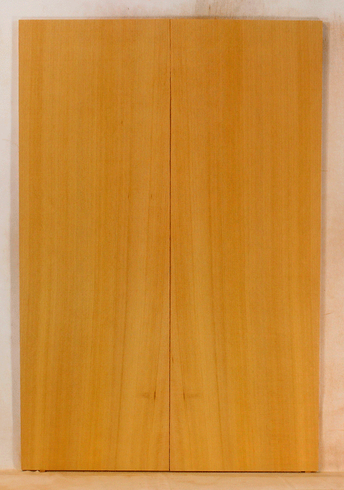 Western Red Cedar Acoustic Guitar Soundboard, Standard Size, Rich and Clear Tones, Old Growth and Eco-friendly (KT17)