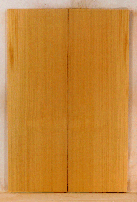 Western Red Cedar Acoustic Guitar Soundboard, Standard Size, Rich and Clear Tones, Old Growth and Eco-friendly (KT19)