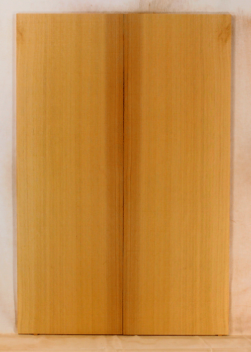 Western Red Cedar Acoustic Guitar Soundboard, Standard Size, Rich and Clear Tones, Old Growth and Eco-friendly (KT20)