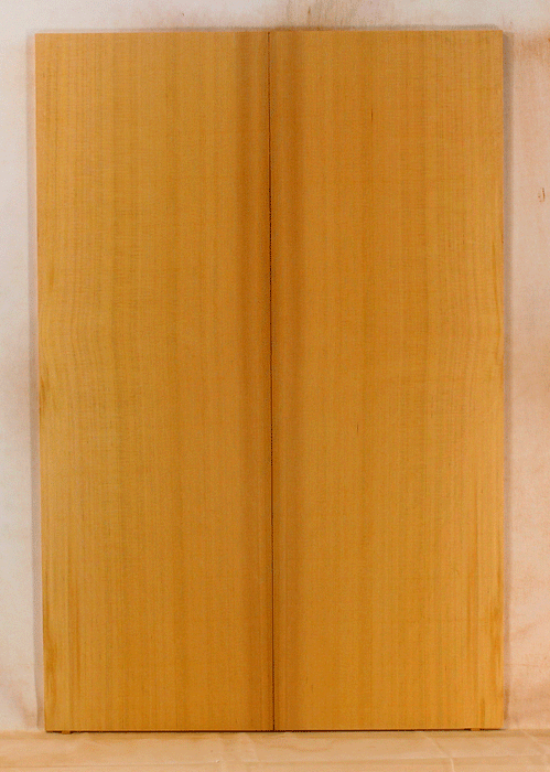 Western Red Cedar Acoustic Guitar Soundboard, Standard Size, Rich and Clear Tones, Old Growth and Eco-friendly (KT22)