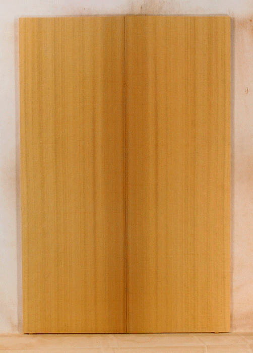 Western Red Cedar Acoustic Guitar Soundboard, Standard Size, Rich and Clear Tones, Old Growth and Eco-friendly (KT24)