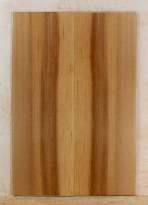 Western Red Cedar Acoustic Guitar Soundboard, Standard Size, Rich and Clear Tones, Old Growth and Eco-friendly (KU78)