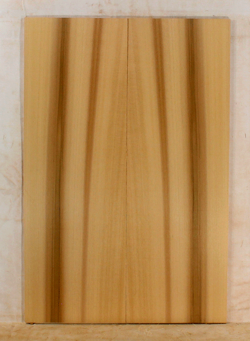 Western Red Cedar Acoustic Guitar Soundboard, Standard Size, Rich and Clear Tones, Old Growth and Eco-friendly (KU81)