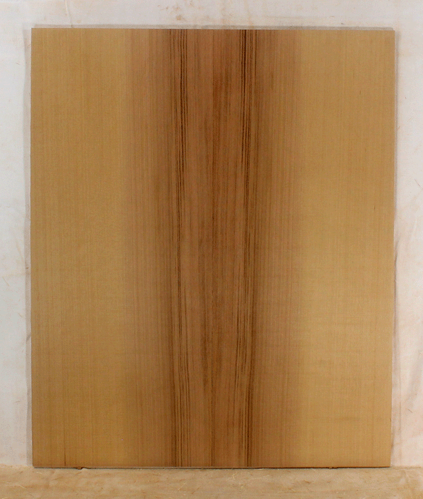 Western Red Cedar Acoustic Guitar Soundboard, Dreadnought Size, Rich and Clear Tones, Old Growth and Eco-friendly (KU84)