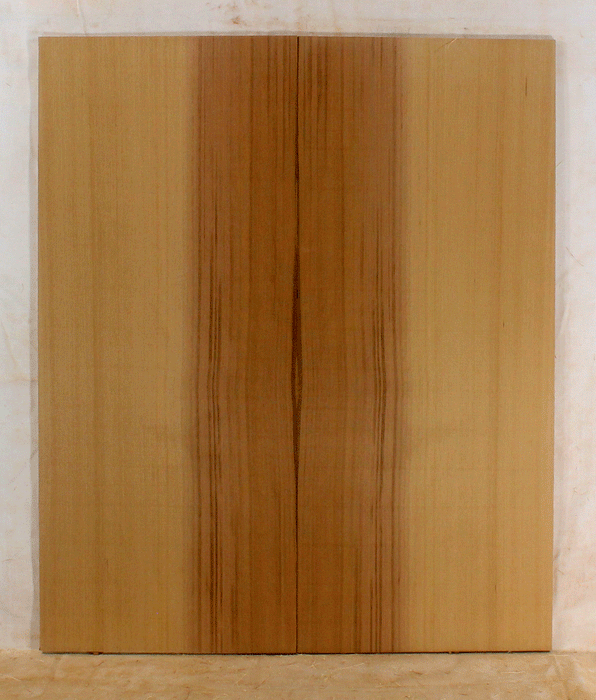 Western Red Cedar Acoustic Guitar Soundboard, Dreadnought Size, Rich and Clear Tones, Old Growth and Eco-friendly (KU88)
