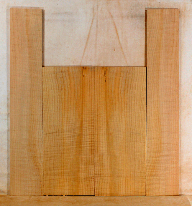 Maple Ukulele Back and Sides Set, Baritone Size, Fiddle Back Figure (LF60)