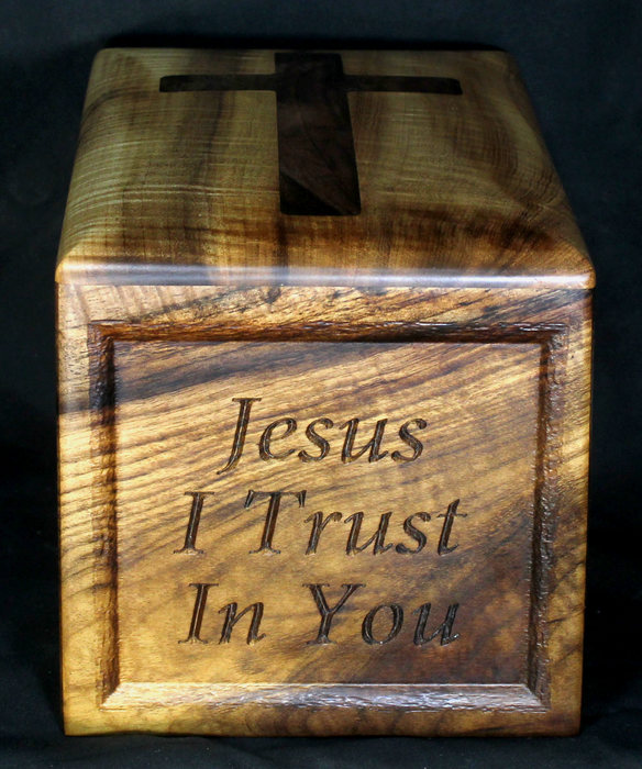 Myrtle Handmade Urn with Jesus on the Mountain (AA14)